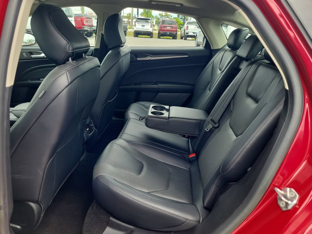 Certified 2020 Ford Fusion Titanium FWD image 11