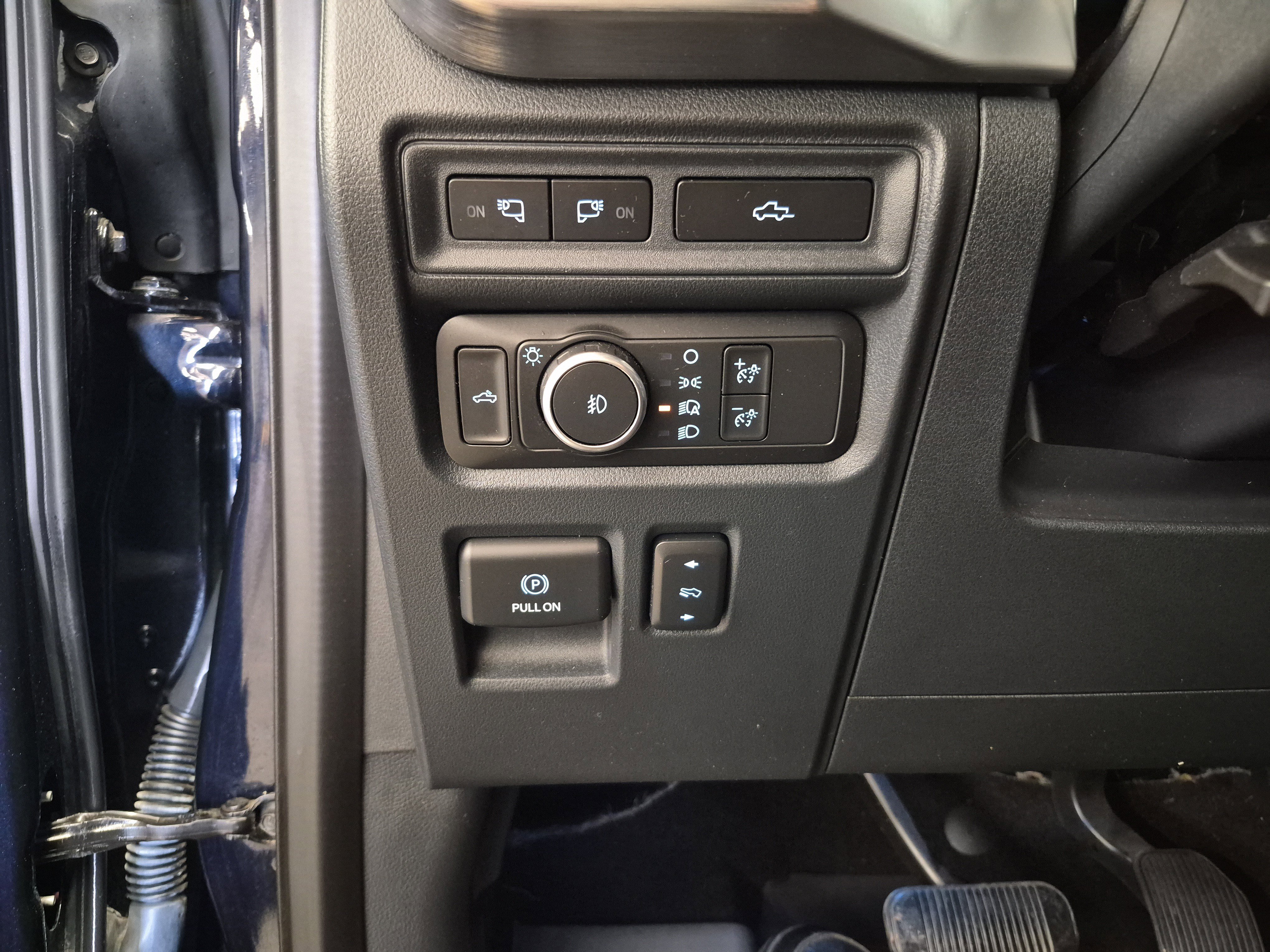 Certified 2021 Ford F150 Lariat AWD/4WD image 23