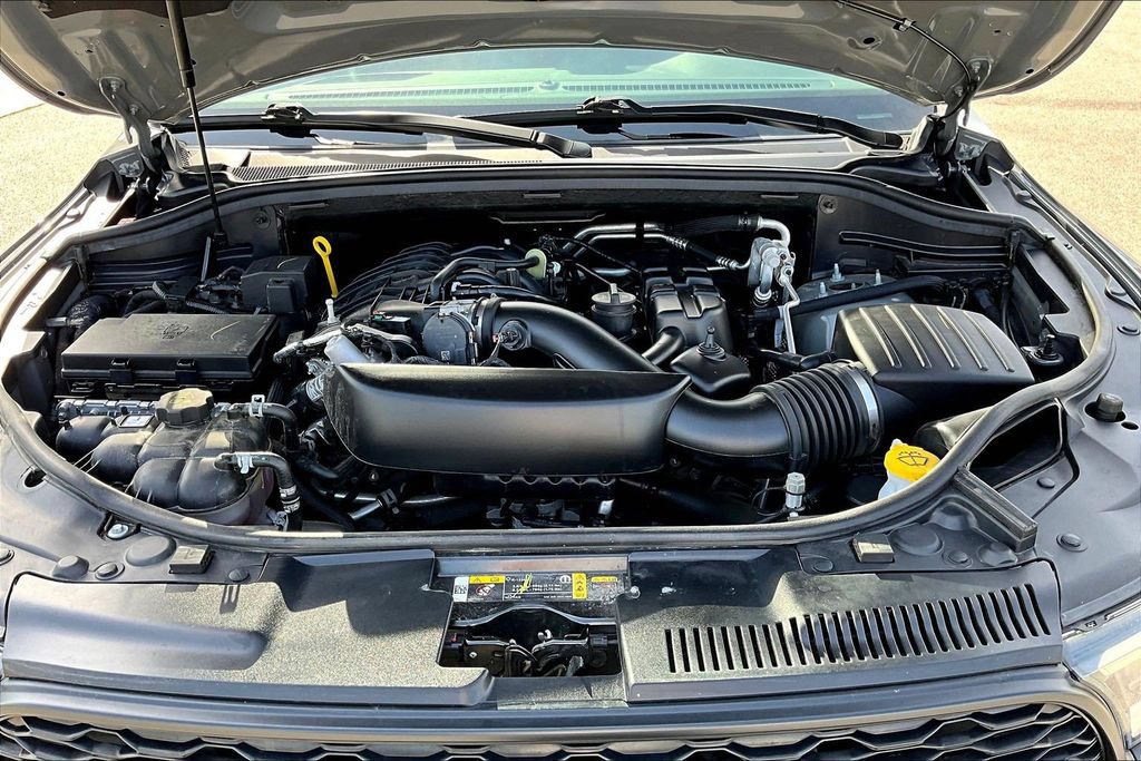 Used 2025 Dodge Durango GT AWD/4WD image 33