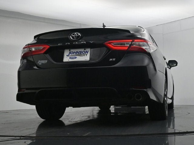 Used 2020 Toyota Camry SE FWD image 43