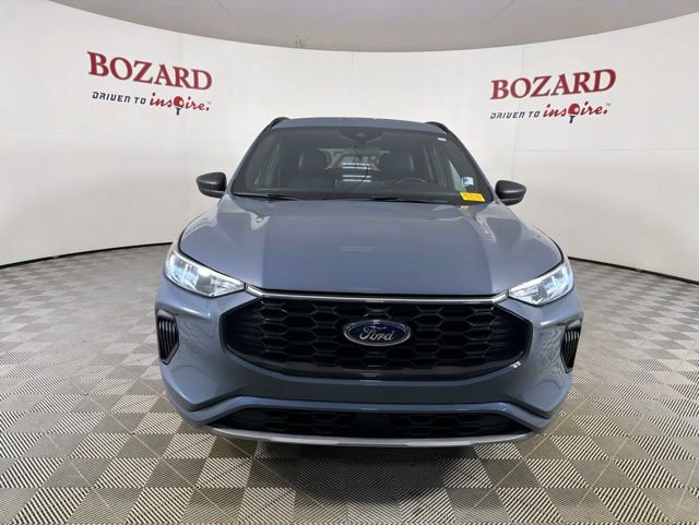 Certified 2023 Ford Escape ST-Line w/ Tech Pack #1 FWD image 2