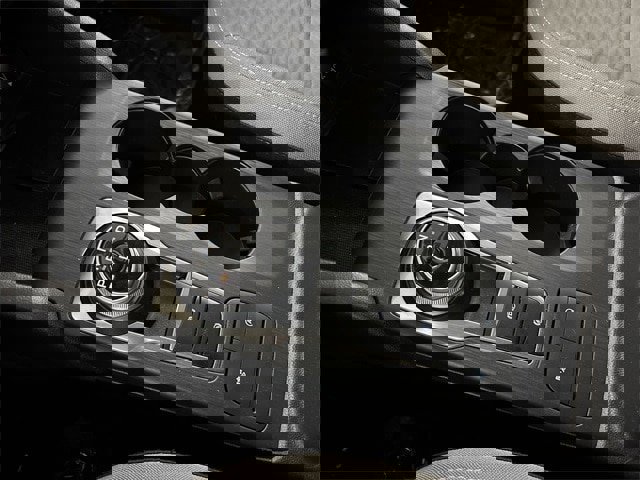 Certified 2022 Ford Escape SE w/ Convenience Package image 19