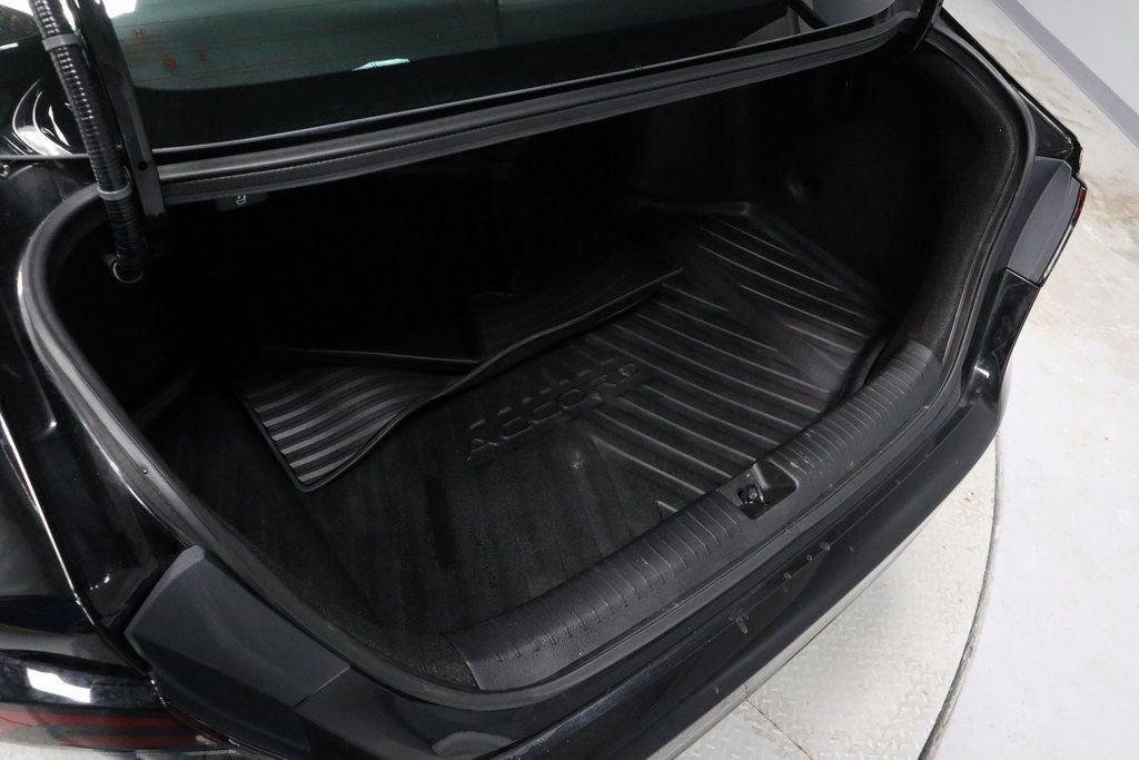 Used 2024 Honda Accord Sport image 14