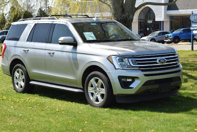 Certified 2020 Ford Expedition XLT w/ Equipment Group 202A AWD/4WD image 9