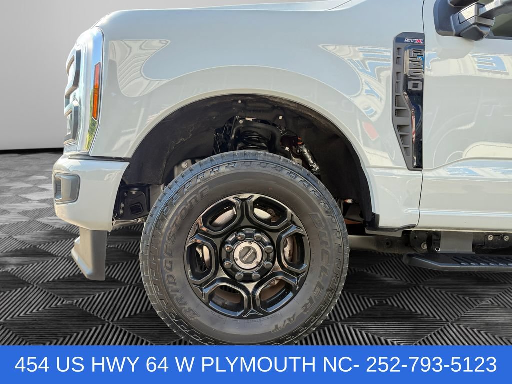 Certified 2025 Ford F250 XL w/ STX Appearance Package AWD/4WD image 14