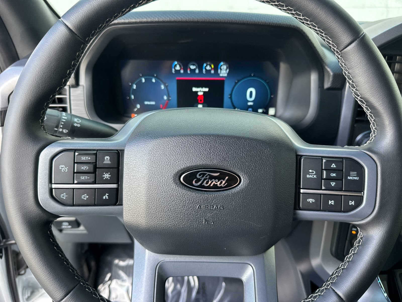 Certified 2025 Ford F150 XLT w/ Equipment Group 302A MID AWD/4WD image 25