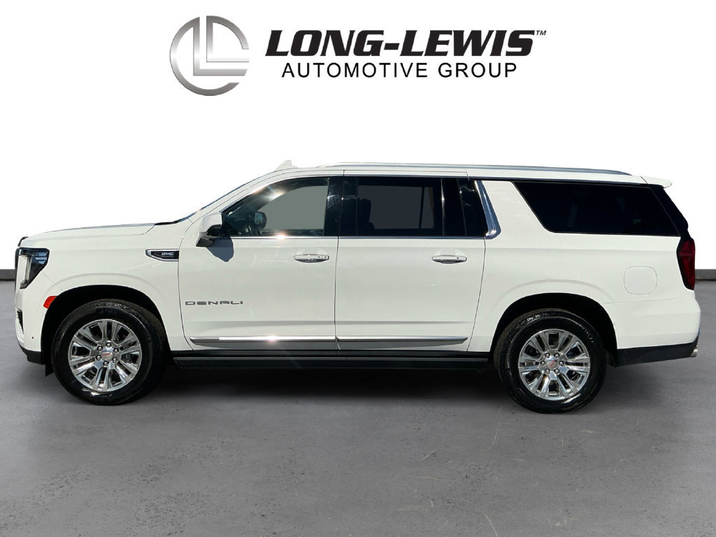 Used 2023 GMC Yukon XL Denali AWD/4WD image 2