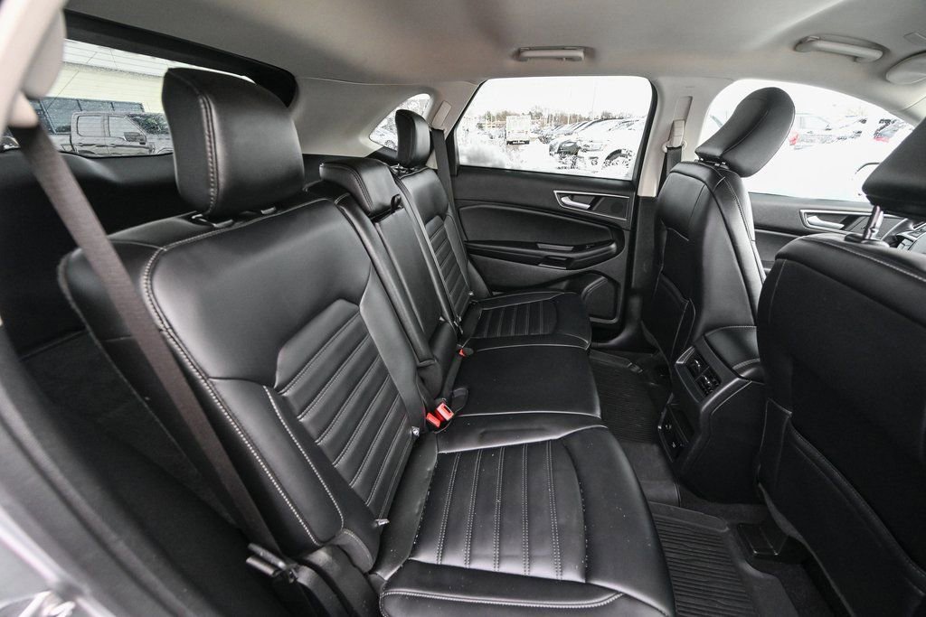 Certified 2024 Ford Edge SEL w/ Convenience Package image 32