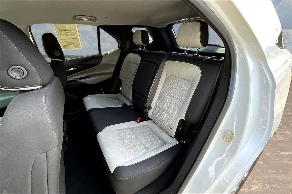 Used 2023 Chevrolet Equinox LT FWD image 24