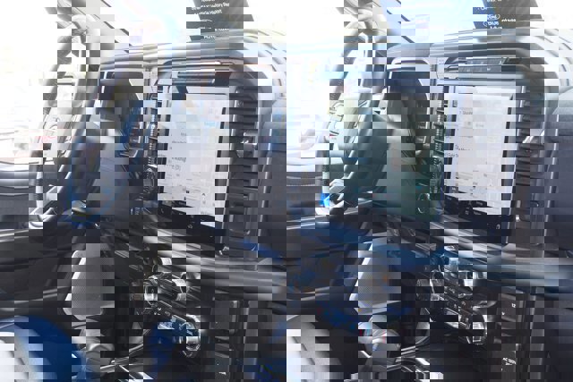 Certified 2024 Ford F150 Lariat w/ Equipment Group 502A High image 11