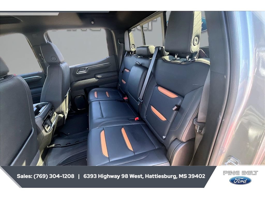 Used 2024 GMC Sierra 1500 AT4 w/ Technology Package AWD/4WD image 20