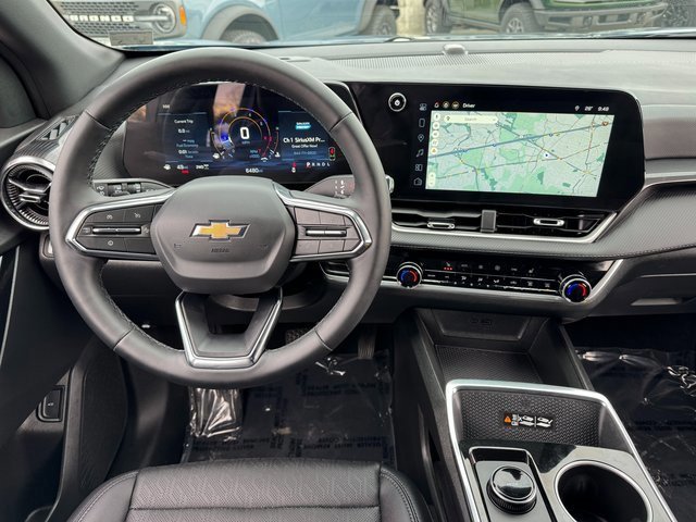 Used 2026 Chevrolet Equinox LT w/ Convenience Package II image 11