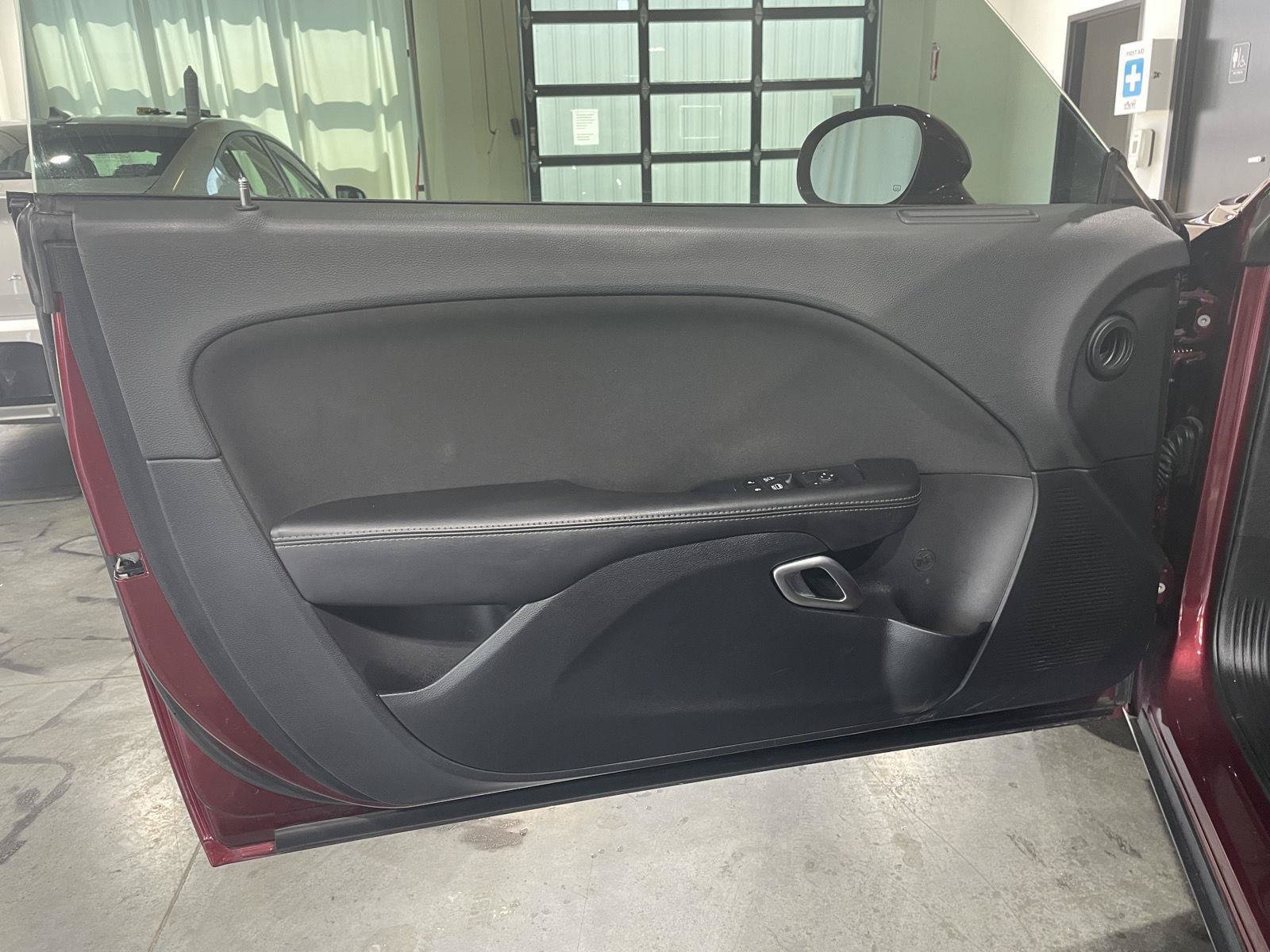 Used 2019 Dodge Challenger SXT RWD image 17