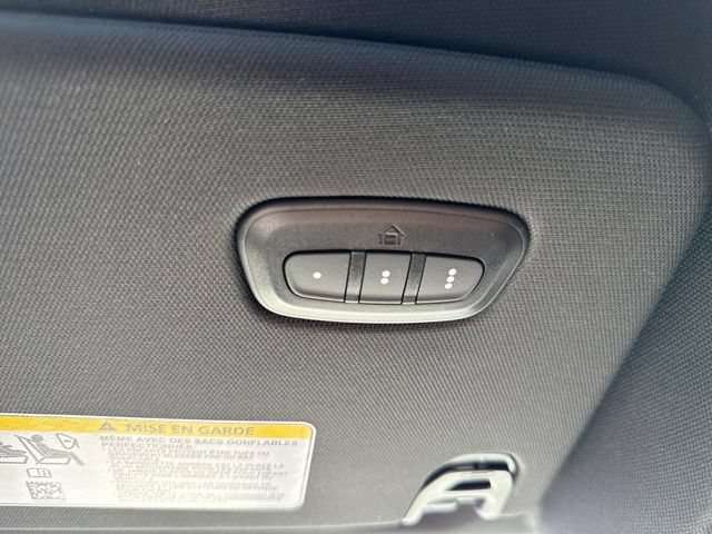 Used 2025 RAM 1500 Limited AWD/4WD image 30