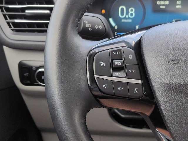 Certified 2023 Ford Escape Platinum AWD/4WD image 26