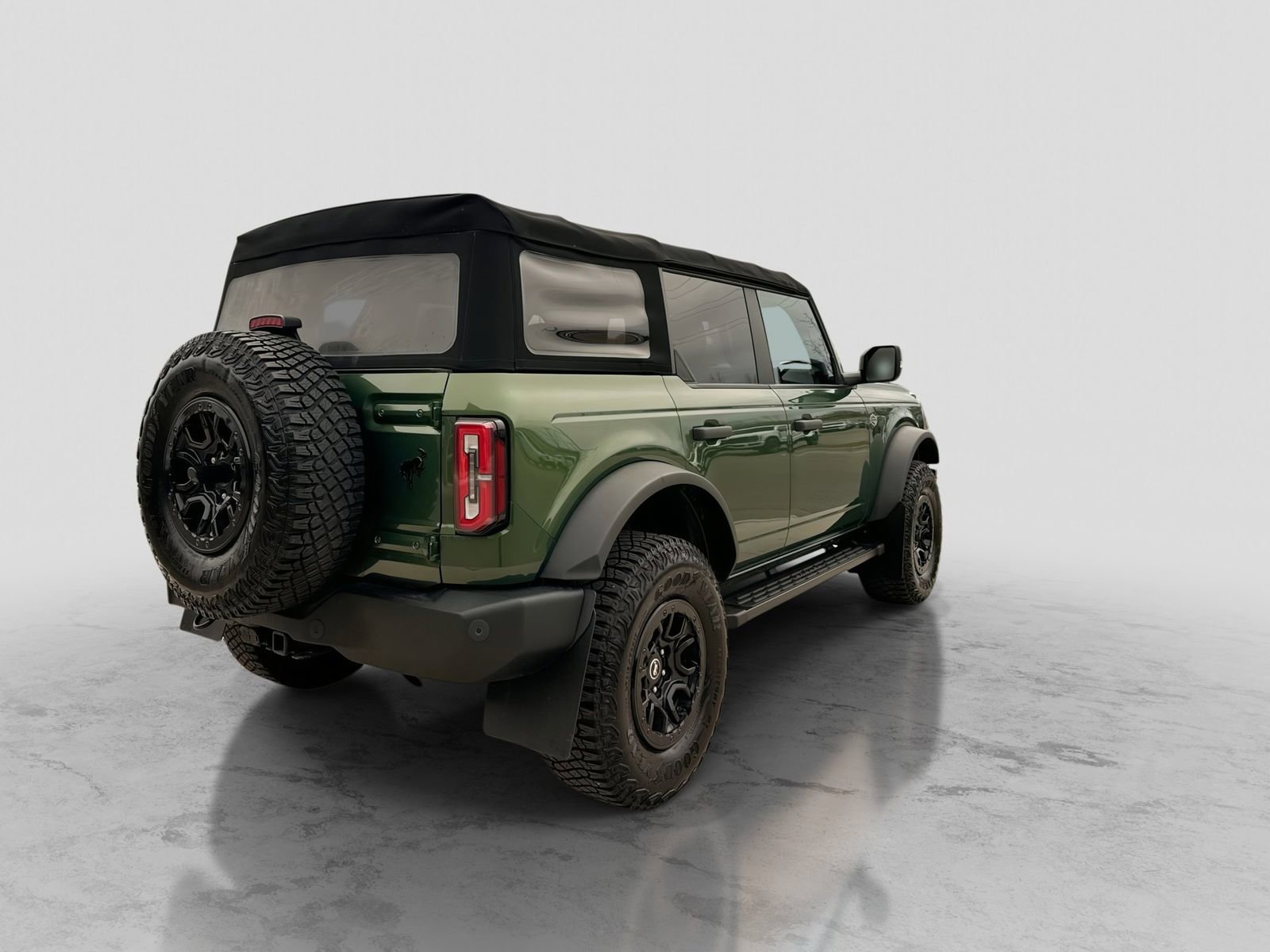 Certified 2022 Ford Bronco Wildtrak AWD/4WD image 8