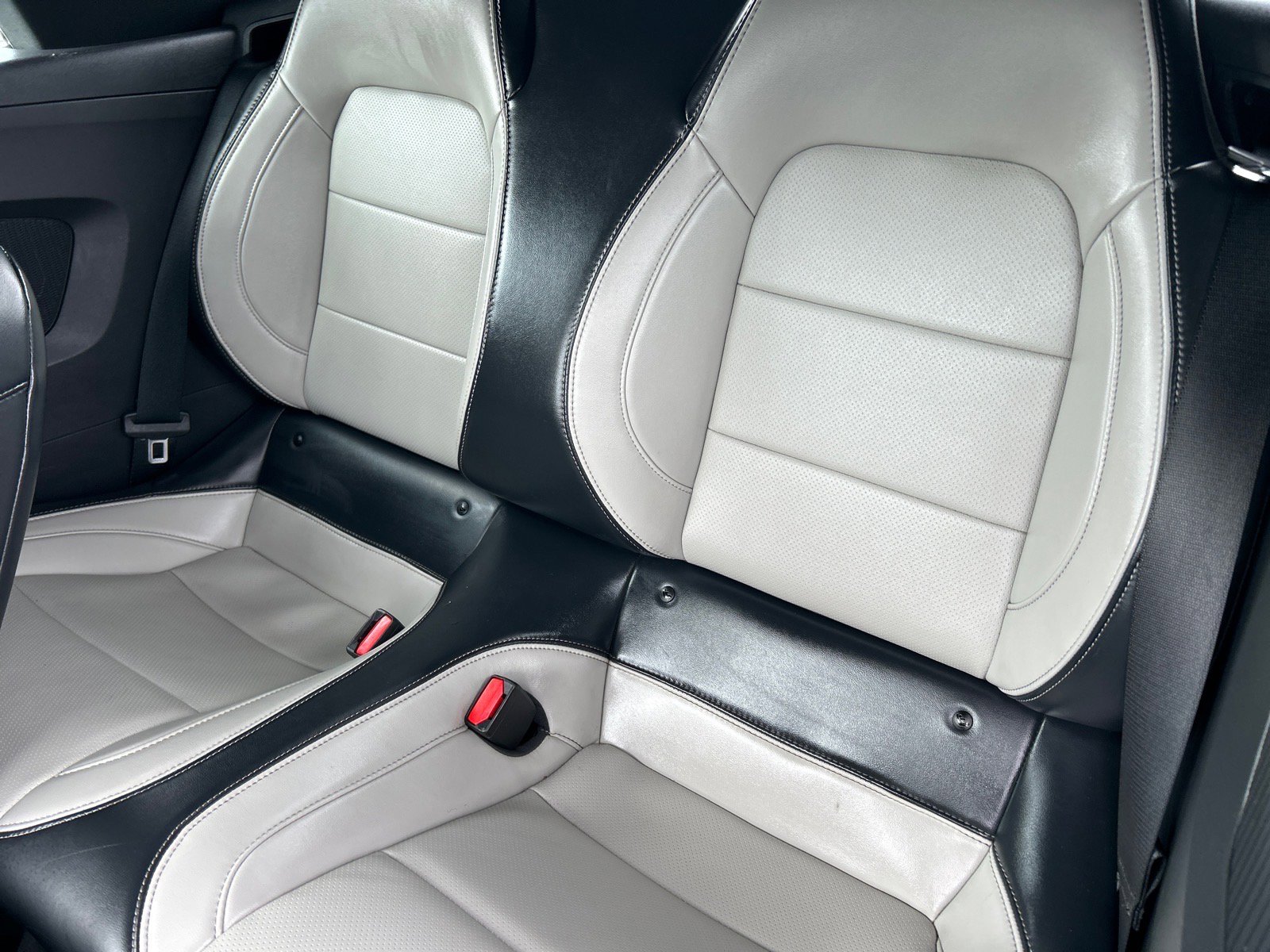 Certified 2024 Ford Mustang Premium image 8