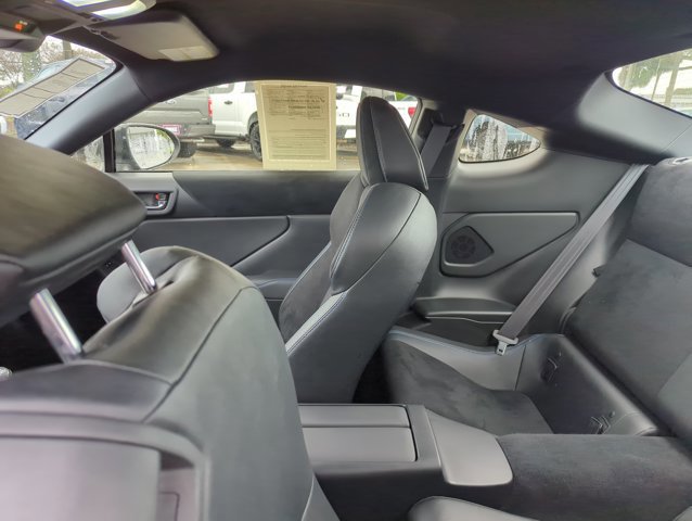 Used 2024 Subaru BRZ tS image 19