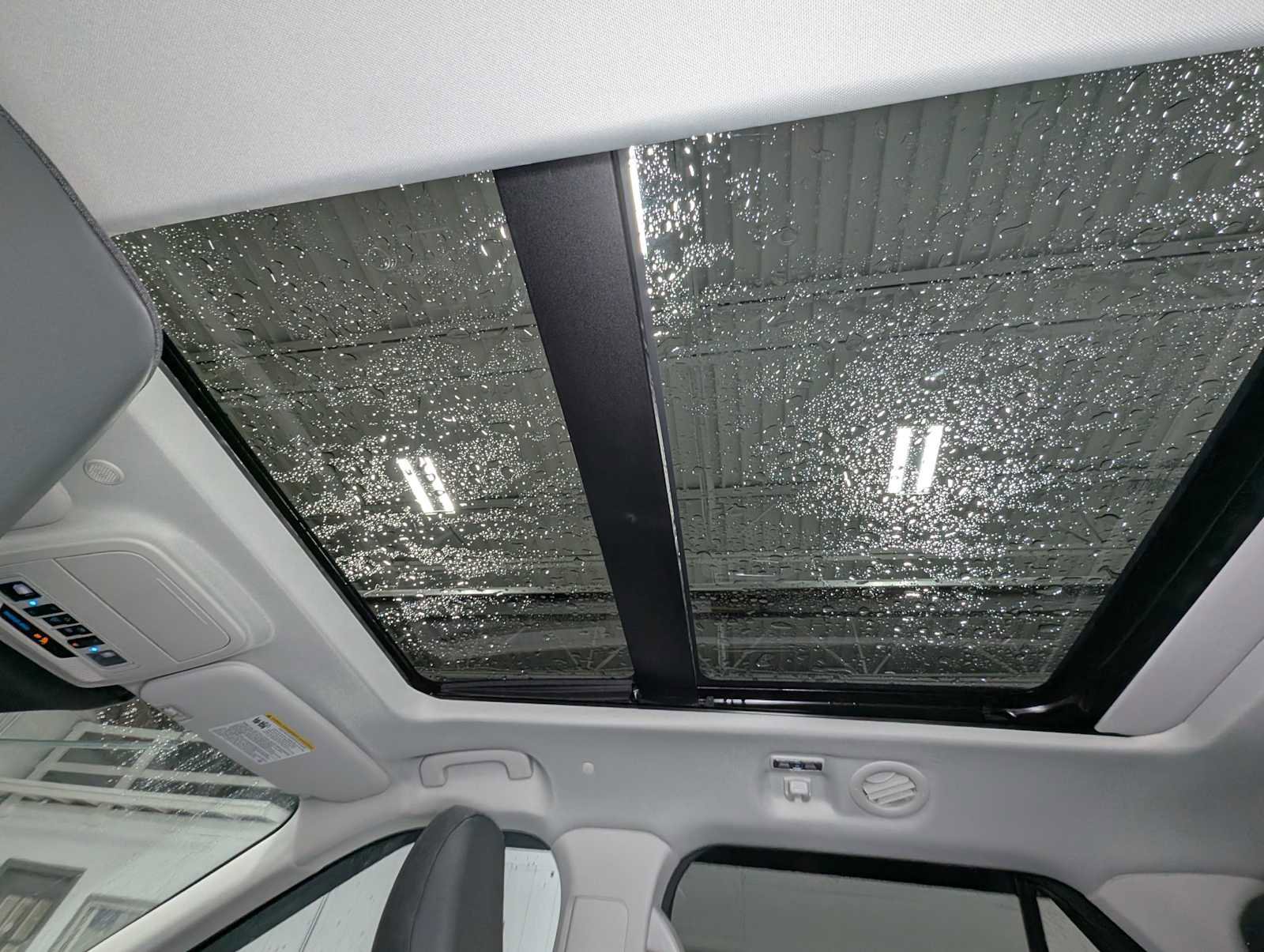 Certified 2025 Ford Explorer Active w/ Active Comfort Package image 18