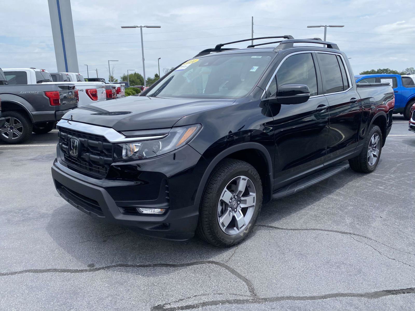 Used 2024 Honda Ridgeline RTL video 3