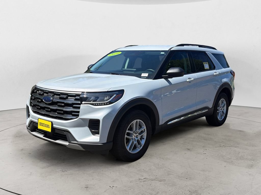 Certified 2025 Ford Explorer Active