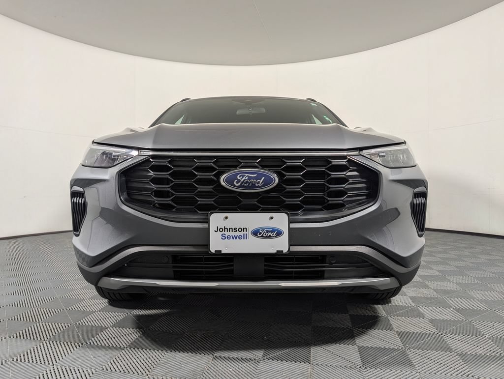 Certified 2025 Ford Escape ST-Line FWD image 3