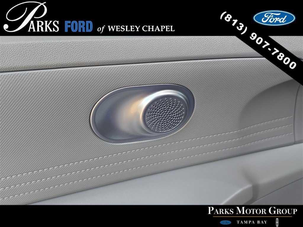 Used 2023 Hyundai Elantra SEL image 17