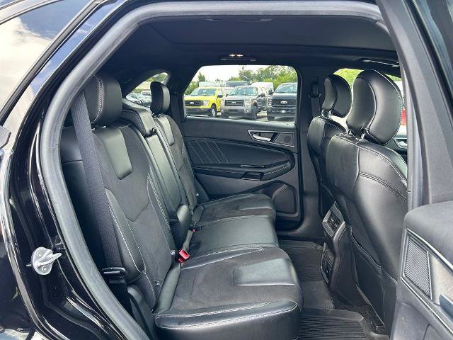 Certified 2019 Ford Edge ST w/ Equipment Group 401A AWD/4WD image 25