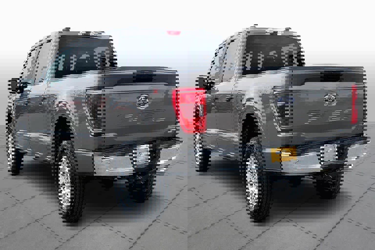 Certified 2023 Ford F150 XLT image 4