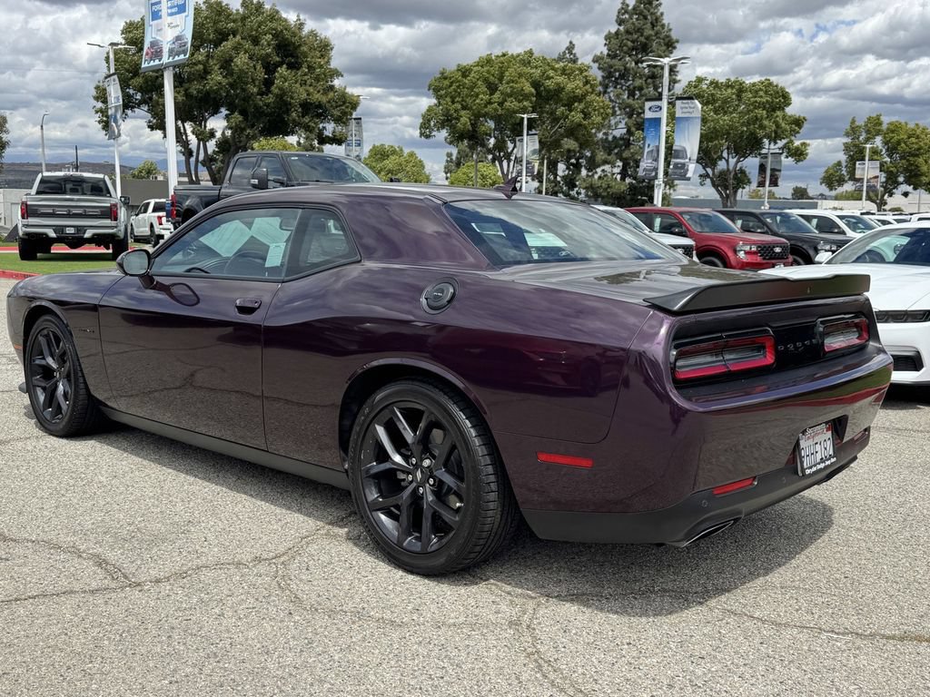 Used 2022 Dodge Challenger R/T w/ Plus Package RWD image 3