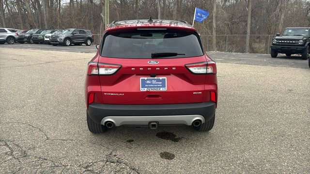 Certified 2022 Ford Escape Titanium w/ Class II Trailer Tow Package image 4