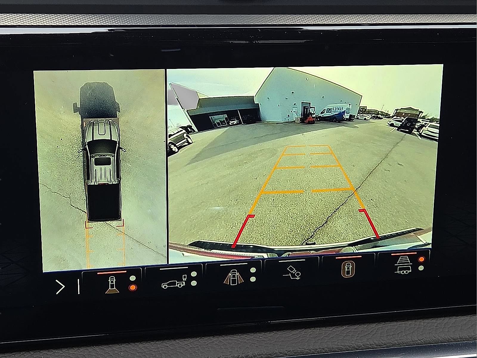 Used 2024 GMC Sierra 2500 Denali w/ Denali Reserve Package image 16