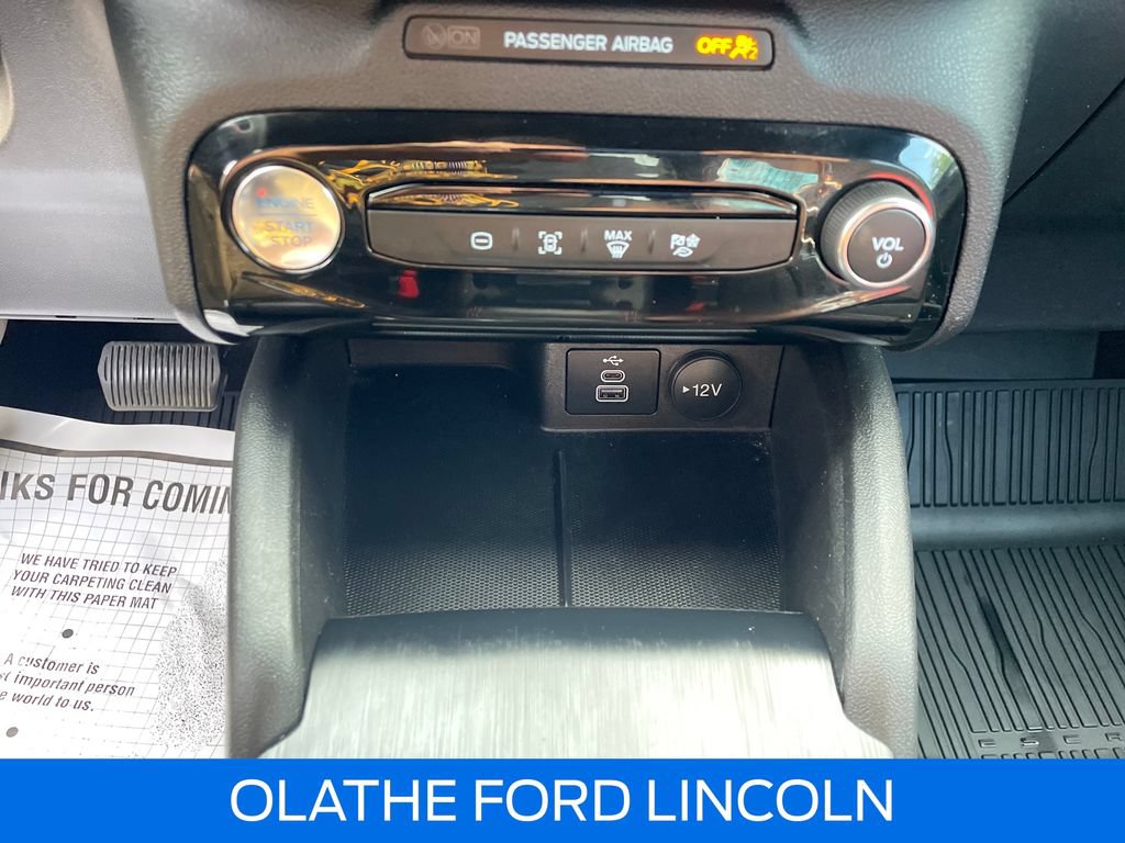 Certified 2025 Ford Escape ST-Line w/ Equipment Group 301A FWD image 15