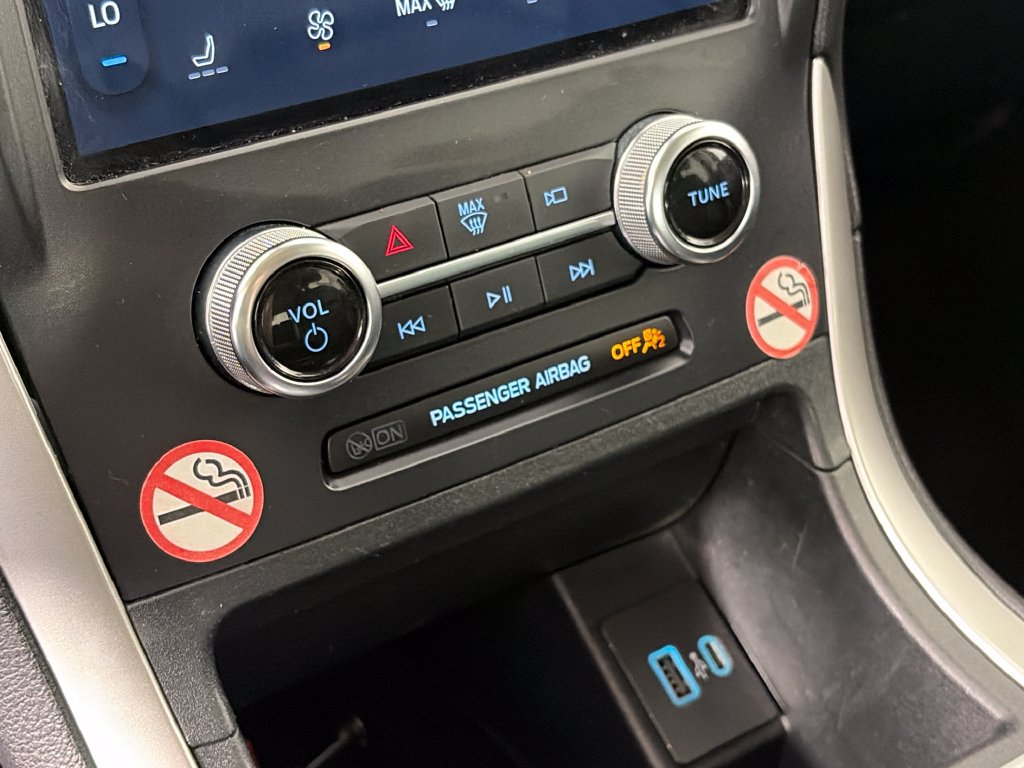 Certified 2024 Ford Edge SEL AWD/4WD image 21