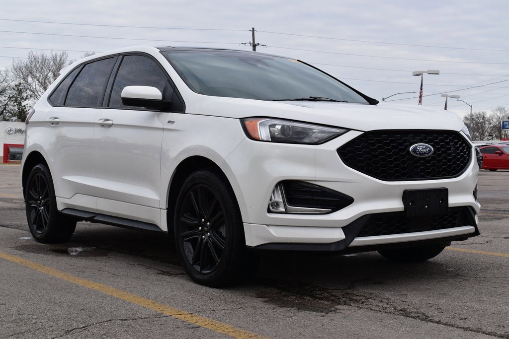 Certified 2022 Ford Edge ST-Line image 5
