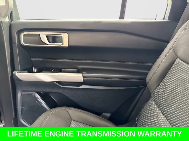 Certified 2023 Ford Explorer XLT RWD image 16