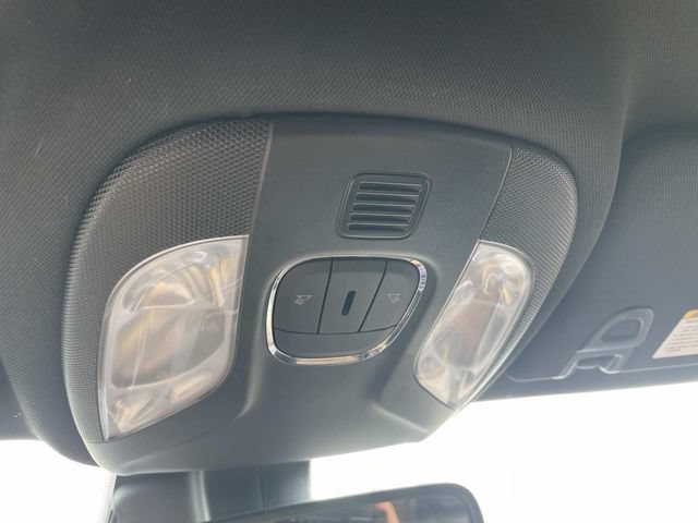 Used 2024 Jeep Compass Latitude AWD/4WD image 32