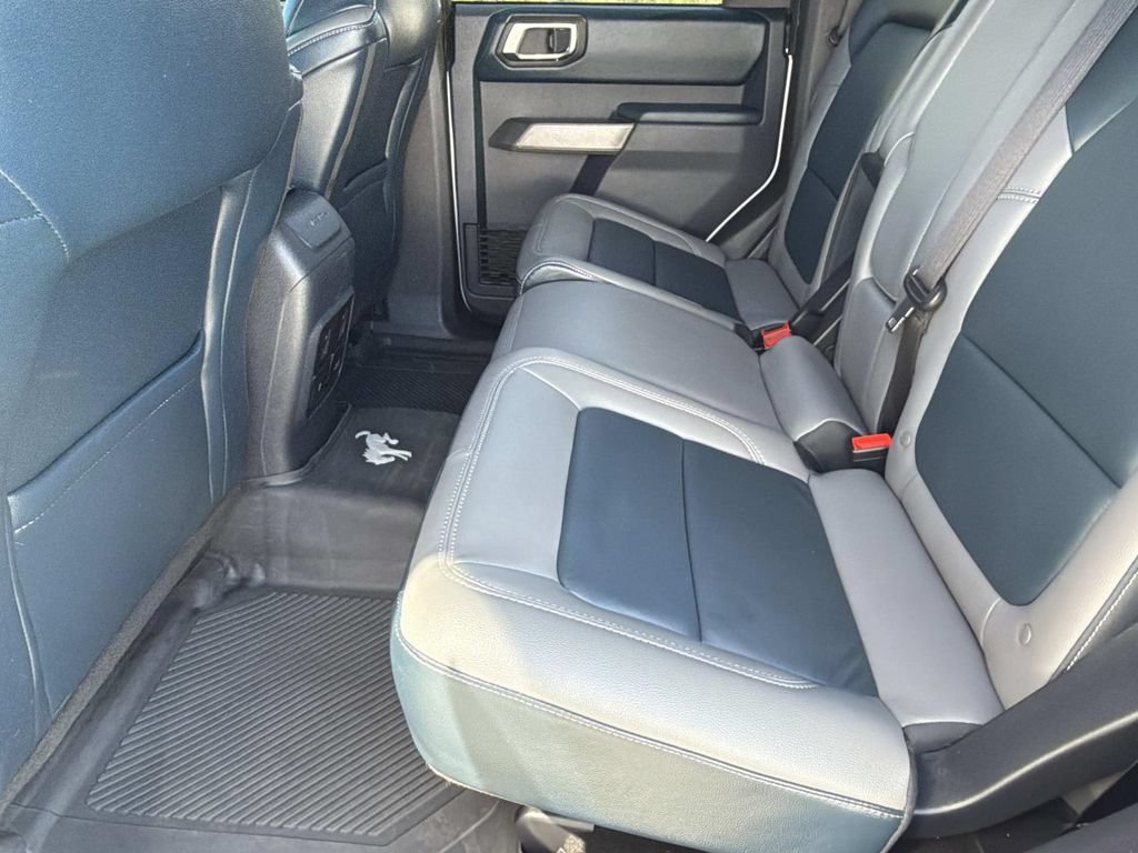 Certified 2023 Ford Bronco Outer Banks w/ Sasquatch Package AWD/4WD image 15