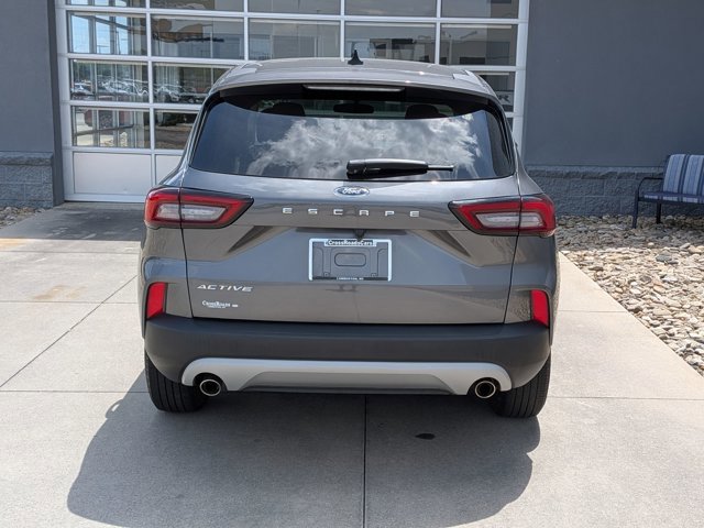 Certified 2024 Ford Escape Active w/ Cold Weather Package FWD image 5