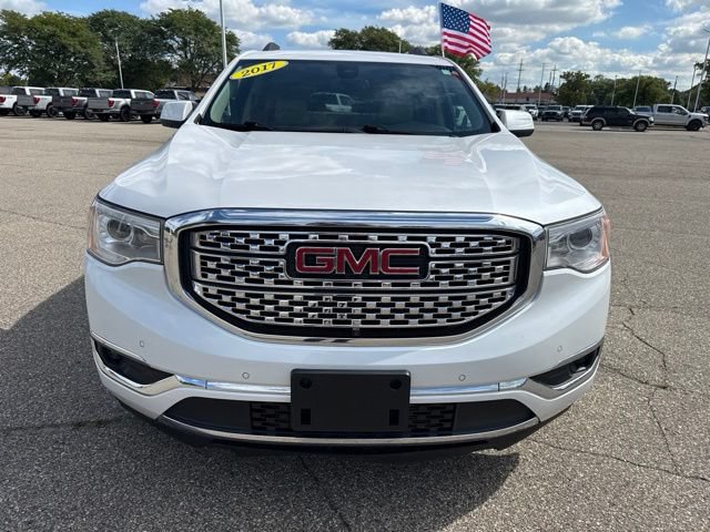 Used 2017 GMC Acadia Denali w/ Technology Package AWD/4WD image 11