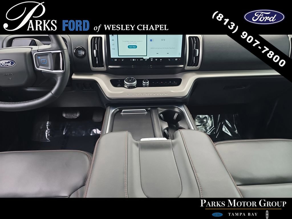 Certified 2025 Ford Expedition Active image 14