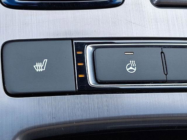 Used 2018 Genesis G80 3.8 image 22