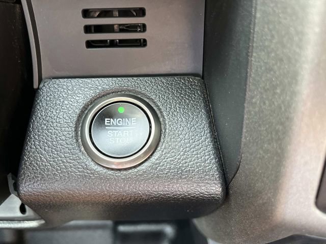 Certified 2019 Ford F150 Raptor w/ Equipment Group 802A Luxury image 37