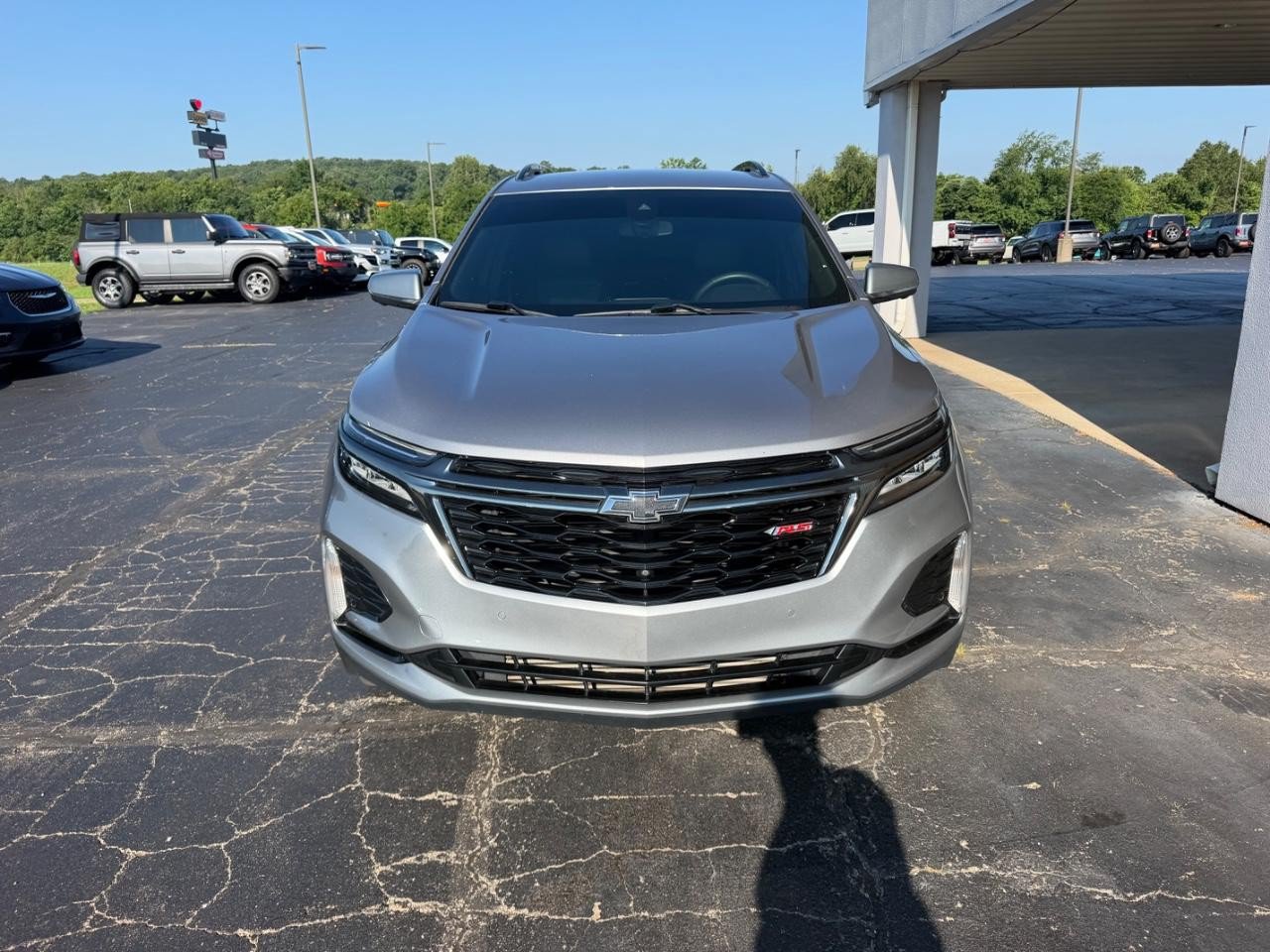 Used 2023 Chevrolet Equinox RS w/ RS Leather Package AWD/4WD image 9