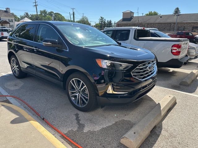 Certified 2024 Ford Edge Titanium AWD/4WD image 14