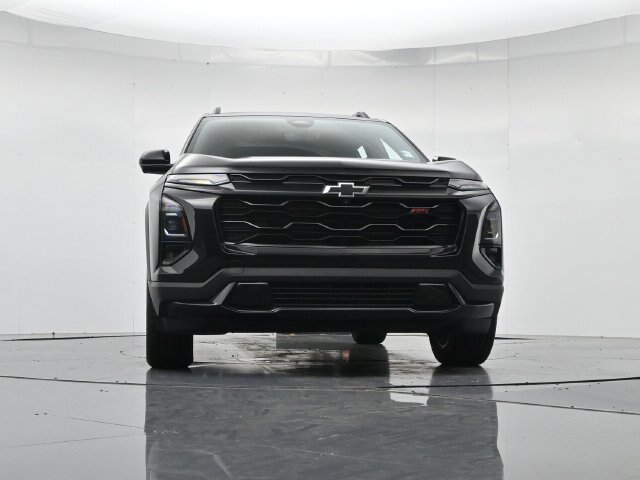 Used 2025 Chevrolet Equinox RS w/ Safety and Technology Package AWD/4WD image 38