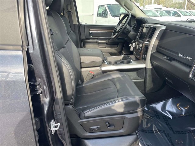 Used 2019 RAM 1500 Laramie image 29