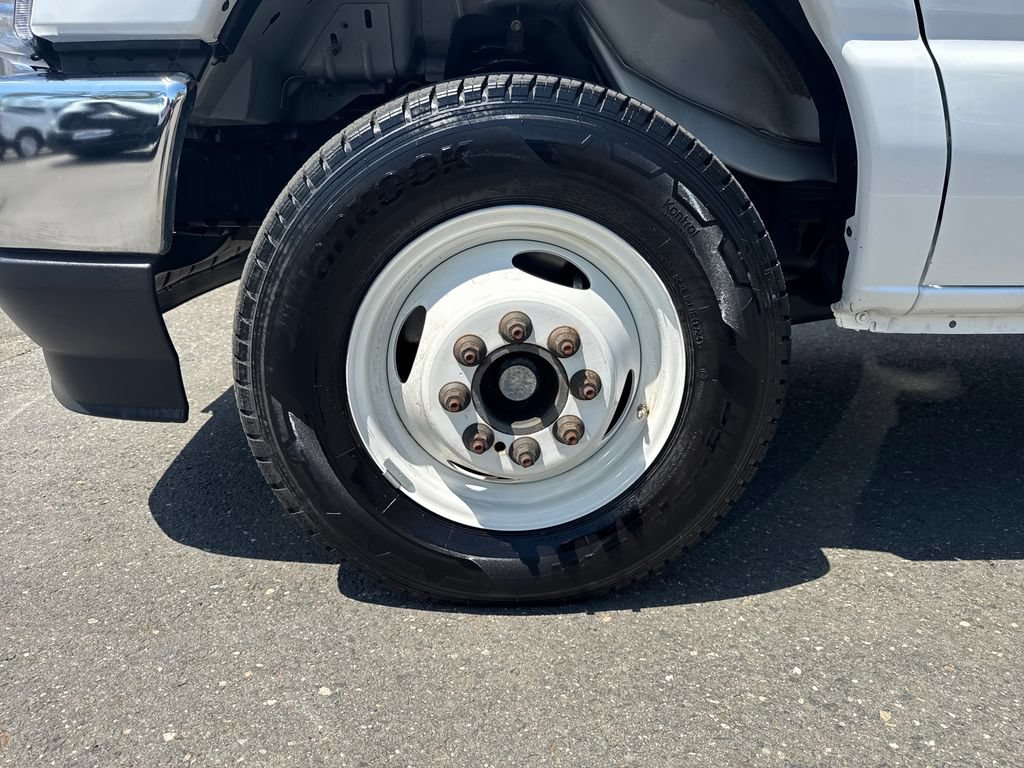 Certified 2025 Ford E-450 and Econoline 450 Super Duty w/ Power Equipment Group RWD image 27