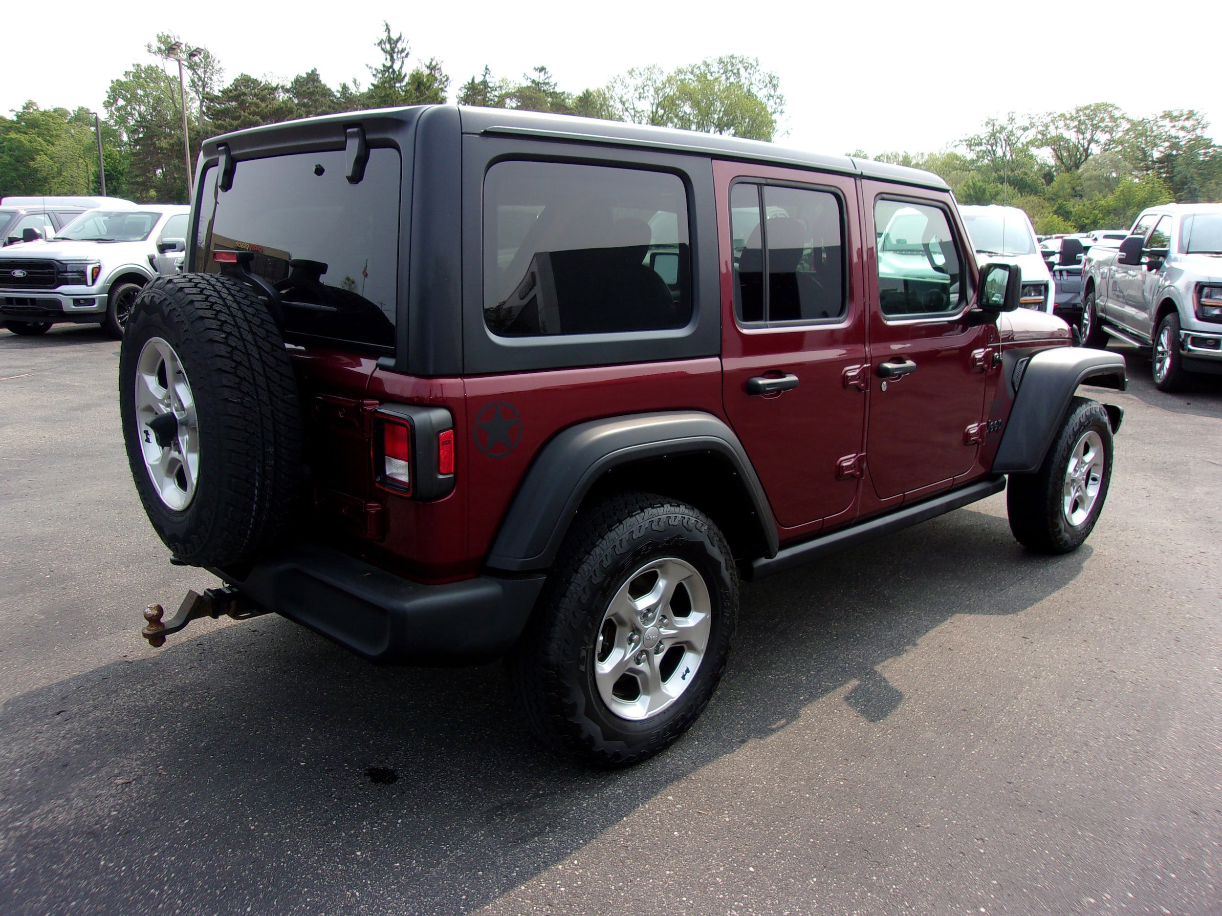 Used 2021 Jeep Wrangler Unlimited Sport AWD/4WD image 5