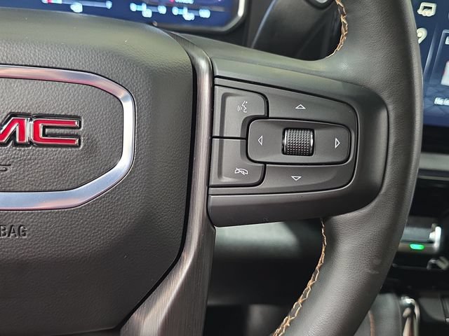 Used 2024 GMC Sierra 2500 AT4 w/ Technology Package AWD/4WD image 17